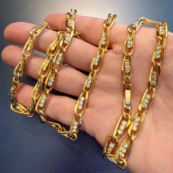 Vintage Gold Tone Rhinestone Bracelet Necklace Jewelry Set - Picture 6 of 6